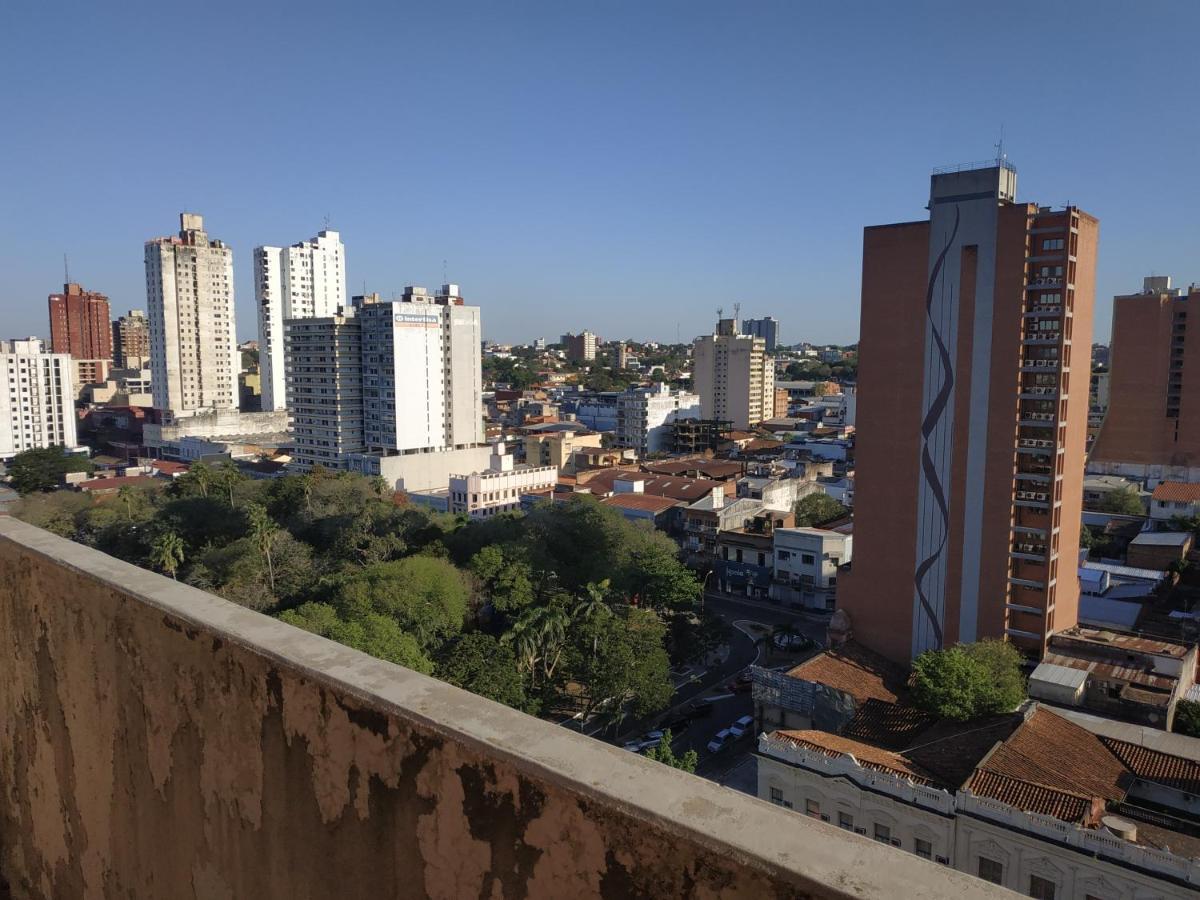 Amplio Depto De 2 Dormitorios, Zona Plaza Uruguaya อะซุนซิออง ภายนอก รูปภาพ