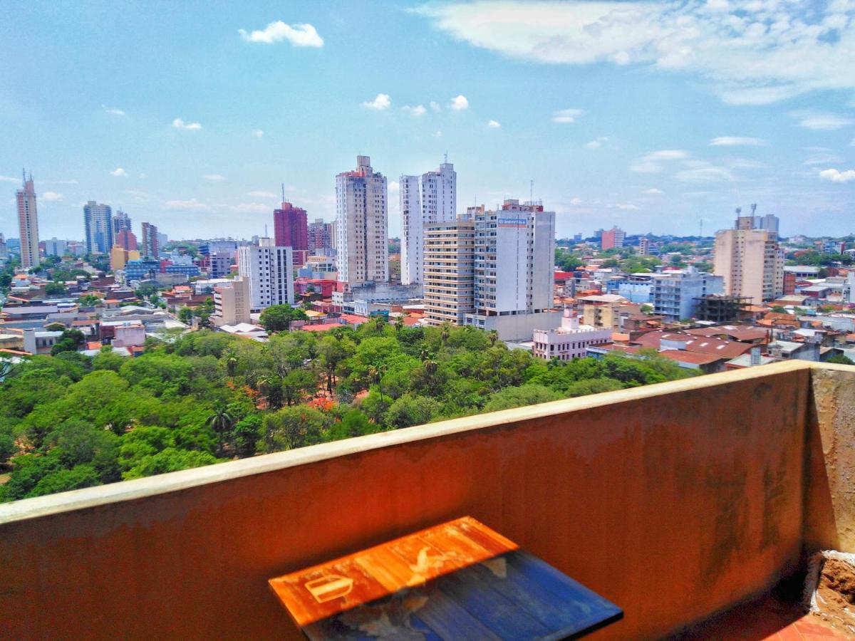 Amplio Depto De 2 Dormitorios, Zona Plaza Uruguaya อะซุนซิออง ภายนอก รูปภาพ
