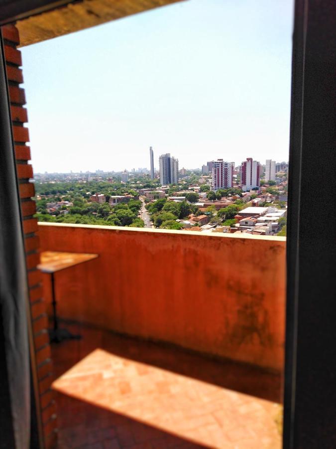 Amplio Depto De 2 Dormitorios, Zona Plaza Uruguaya อะซุนซิออง ภายนอก รูปภาพ